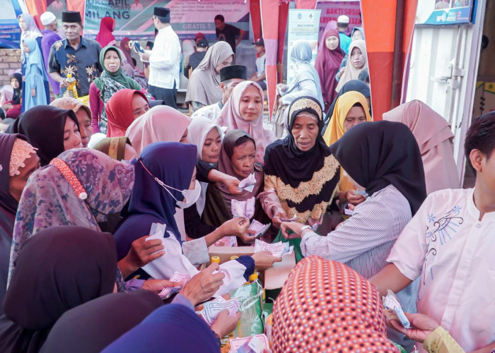 Safari Ramadan di Lamongan, Hadirkan Operasi Pasar dan Layanan Publik