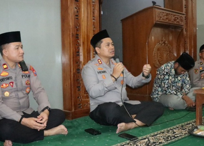 Polres Nganjuk Gelar Binrohtal, Kapolres Ajak Dalami Makna Surat Alquran dalam Tugas Polisi