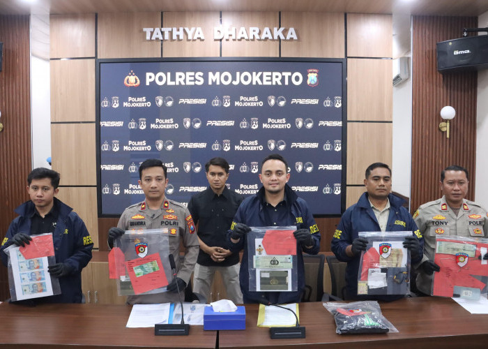 Curi Motor Berantai, Empat Tersangka Dibekuk Polres Mojokerto, 10 Lokasi Terungkap