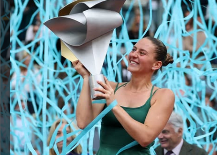 Kostyuk Juara Madrid Open, Tumbangkan Andreeva di Final Sarat Emosi