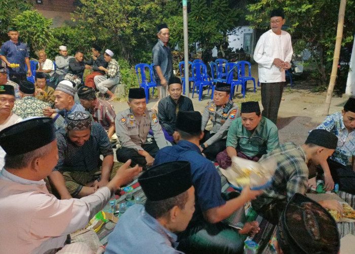 Polisi Takziah ke Rumah Duka Santri Ponpes Al Khoziny