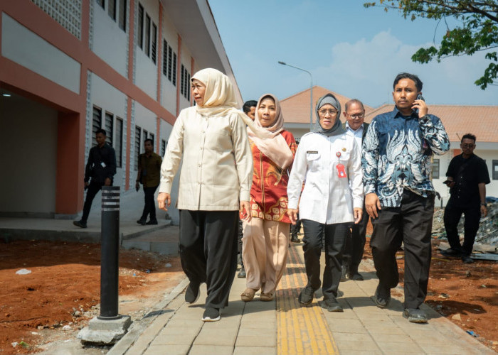 Gubernur Khofifah Kunjungi SRT 1 Gresik, Minta Kepala Sekolah Pastikan Tak Ada Perundungan