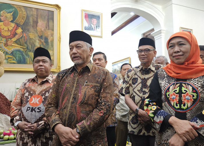 Presiden PKS Ahmad Syaikhu Silaturahmi dengan Gubernur Jatim