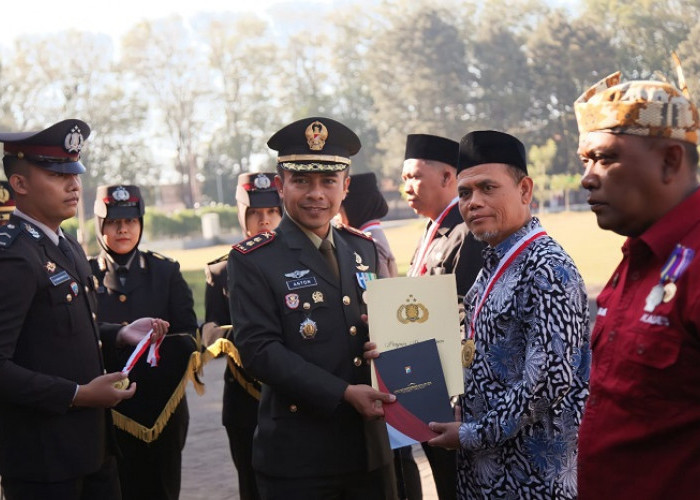 Dandim 0821 Lumajang Apresiasi Polri di Hari Bhayangkara Ke-80, Perkuat Sinergi Jaga Stabilitas Daerah