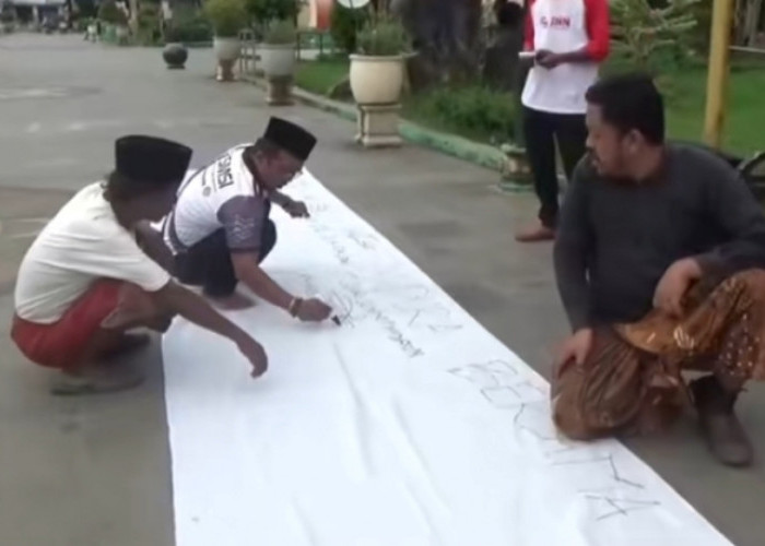 Influencer Mana Mana Galang Dukungan Moral untuk Haji Her di Sumenep