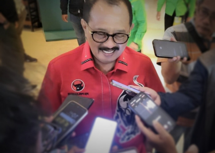 PDIP Surabaya Resmi Ajukan PAW, Anas Karno Disiapkan Gantikan Adi Sutarwijono