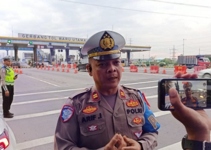 H-3 Lebaran, Arus Kendaraan di Gerbang Tol Waru Surabaya Mulai Ramai