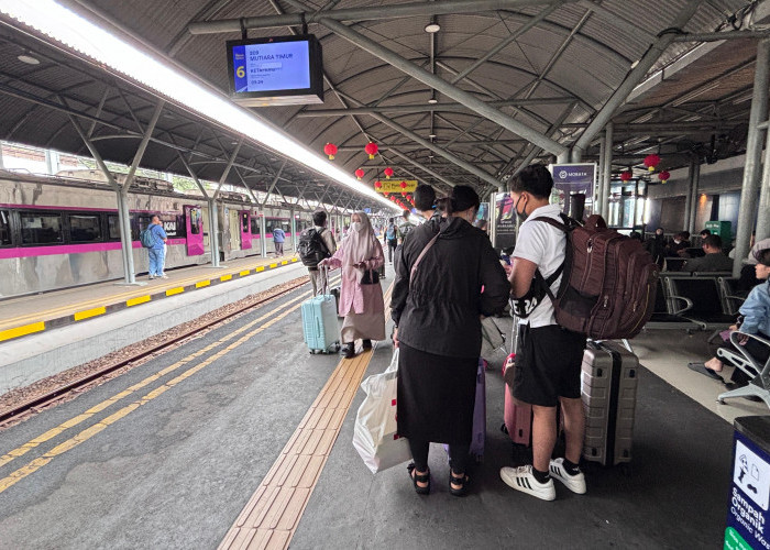 Tiket Kereta Api Lebaran Laris Manis, Lebih dari 31 Ribu Terjual