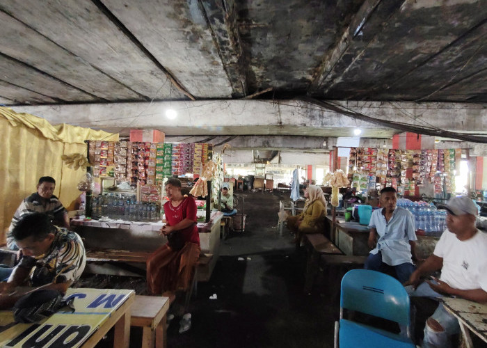 Jasa Marga Berencana Pagar Kolong Tol Tambak Asri, Puluhan Pedagang Terancam Kehilangan Lapak