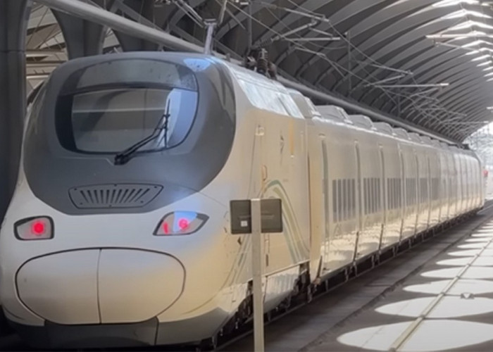 Makkah ke Madinah dalam Hitungan Jam dengan kereta cepat Haramain Express