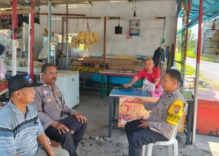 Perkuat Keamanan Lingkungan, Polsek Wiyung Ajak Warga Balas Klumprik Aktifkan Siskamling