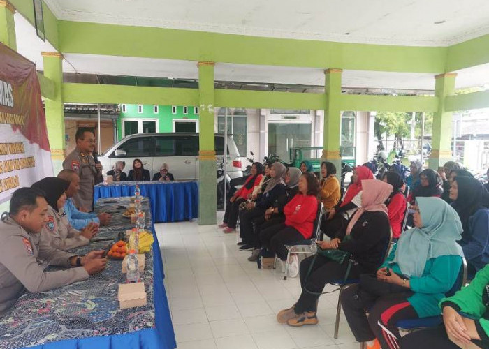 Satbinmas Polresta Sidoarjo Gelar Curhat Bersama Warga