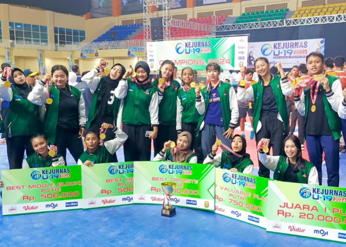 Tim Voli Putri Jenggolo Sport Juara Kejurnas Antarklub U-19