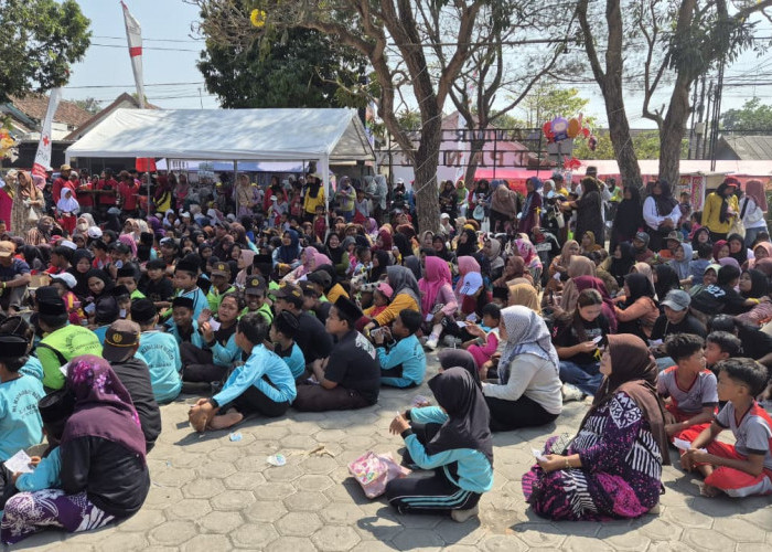 Jerit Sirine Pecah di Pesisir Jember, Warga Berhamburan Dibawah Bayang-Bayang Tsunami!