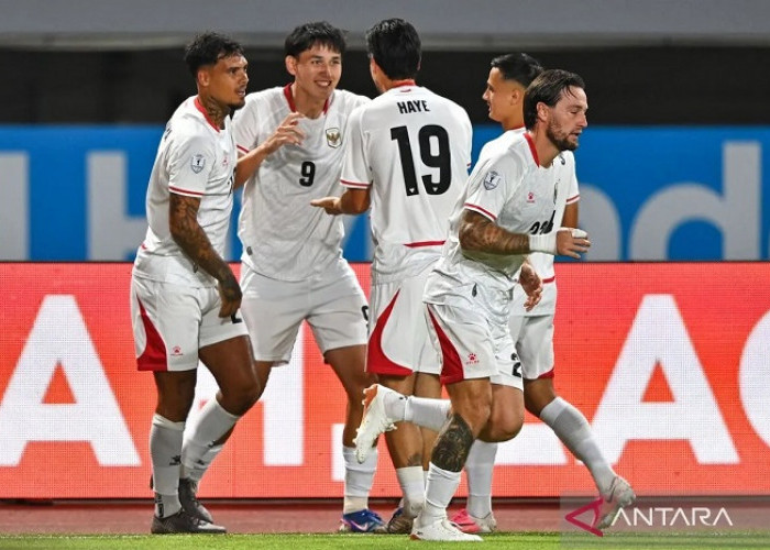 Hattrick Mitchell Baker Antar Indonesia Benamkan Kamboja  