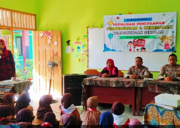 Unit Binmas Gelar Penyuluhan Bullying di SDN 1 Padangan