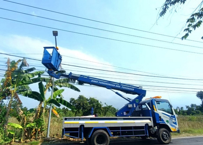 Jalur Bangil-Sukorejo Pasuruan Kian Terang, 385 Titik PJU Pakai Smart System