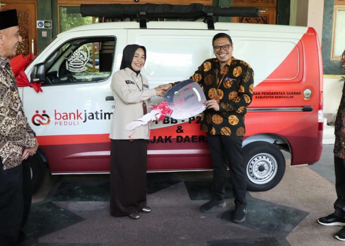 Bank Jatim Salurkan CSR ke Pemkab Bangkalan dan Pasuruan
