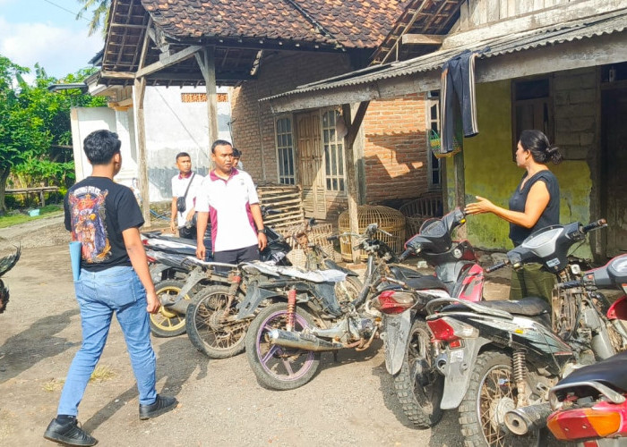 Polresta Banyuwangi Gerebek Arena Sabung Ayam di Sumberasri, 9 Unit Sepeda Motor Diamankan