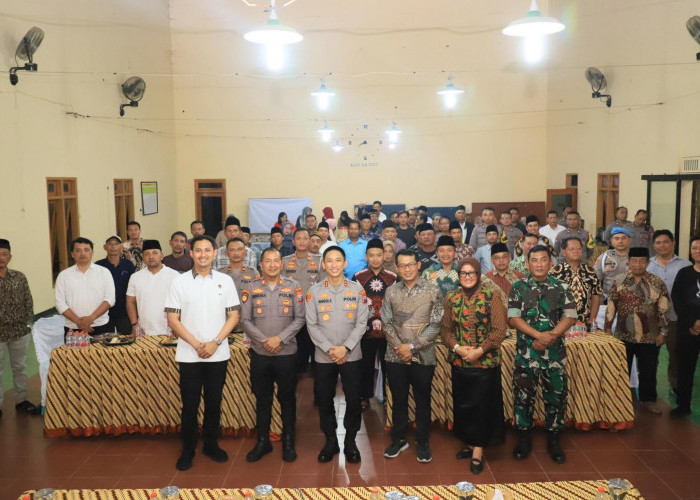 Cangkrukan Bersama Tomas Grogol, Kapolres Kediri Kota AKBP Anggi Ingatkan Pentingnya Peran Masyarakat