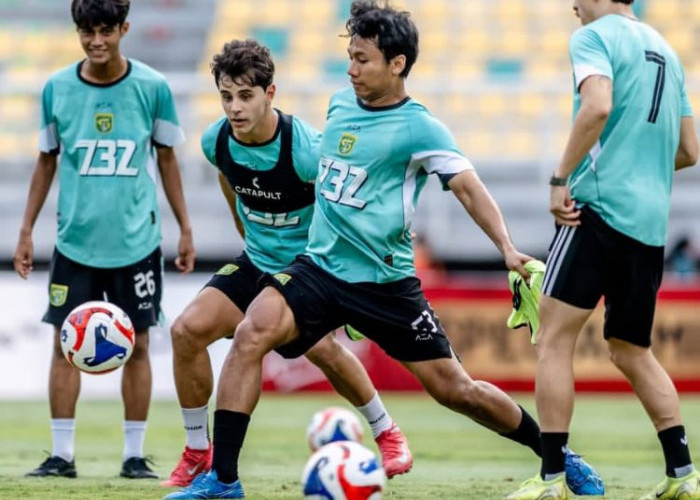 Starting Lineup Persebaya Surabaya vs Persija Jakarta