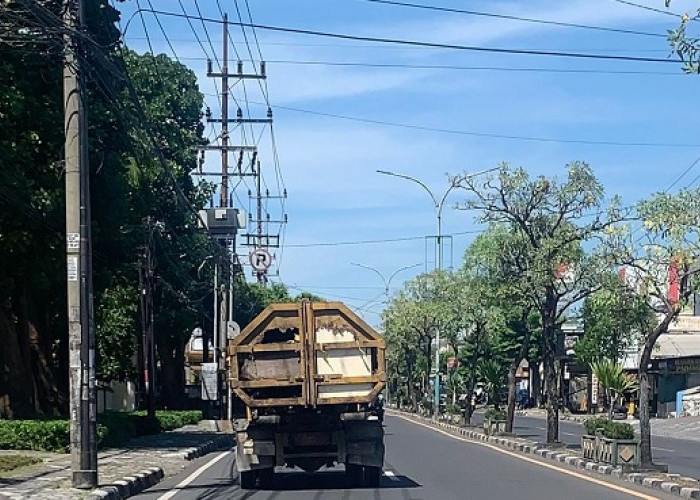 DPRD Gresik Dorong DLH Tambah Armada Kebersihan untuk Perkuat Penanganan Sampah