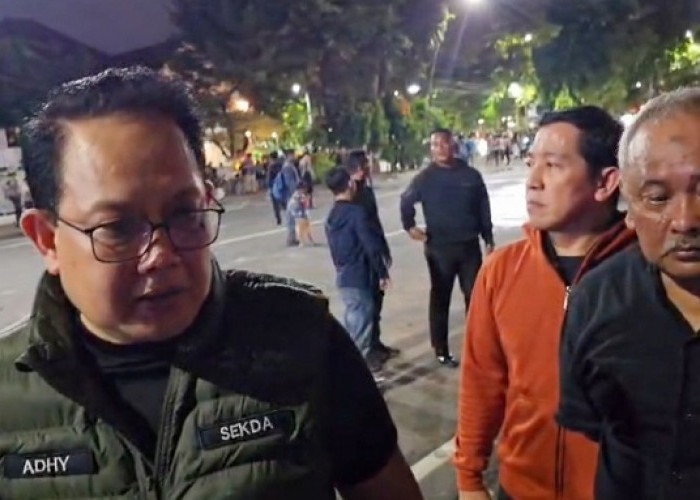 Gerbang Grahadi Kembali Dirusak, Sekdaprov Jatim Sesalkan Ulah Pendemo