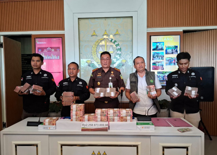 Kejari Pasuruan Selamatkan Uang Negara Rp2,2 Miliar, Pengembalian dari Kasus Korupsi Dana PKBM