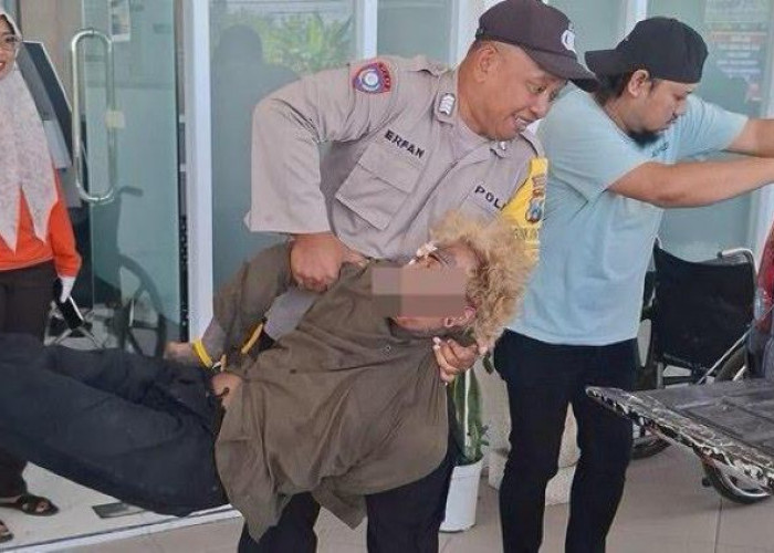 Cari Rumput, Lansia Jombang Dibacok Anjal