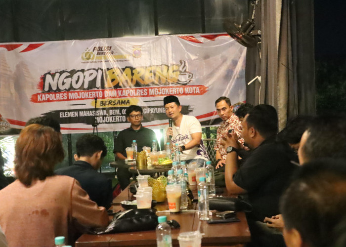 Dua Kapolres Mojokerto Ngopi Bareng Mahasiswa, Buka Ruang Kritik Tanpa Sekat