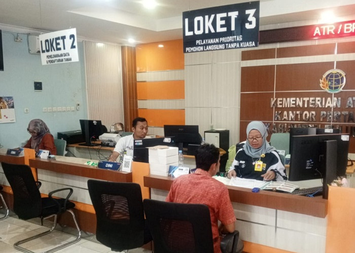 PELATARAN Buka Sabtu-Minggu, Warga Tulungagung Bisa Urus Administrasi Tanah