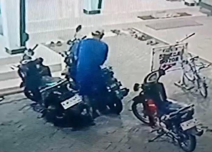 Maling Motor Sasar Dua Masjid di Gresik Saat Jemaah Salat