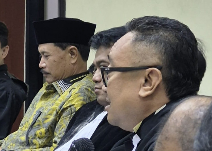 Sidang Ke-4 Kasus Maidi Madiun Cs (5): Saksi DPUPR Sebut Urugan Rochim di Luar APBD, PH Minta Sidang Ditempat