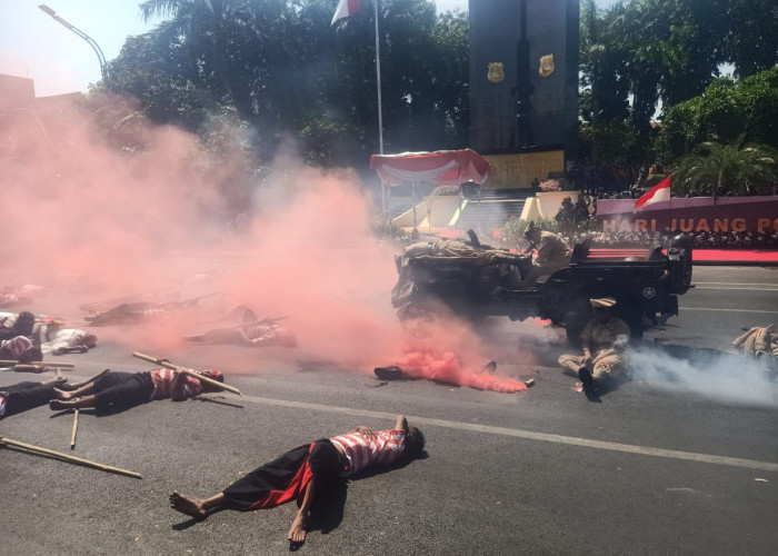 Terharu Mendalam dalam Peringatan Hari Juang Polri di Surabaya