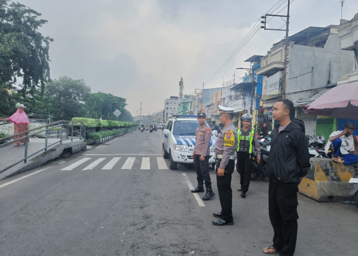 Patroli Intensif Polsek Semampir Pastikan Wisata Religi Sunan Ampel Tetap Kondusif