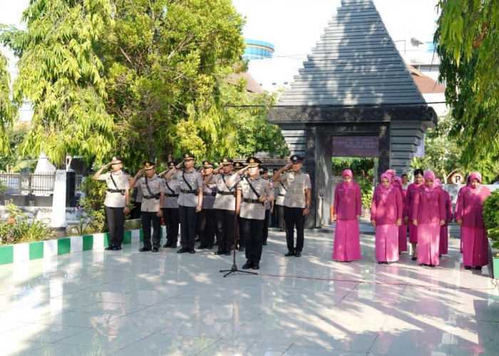 Jelang Hari Bhayangkara Ke-80, Polres Bojonegoro Gelar Ziarah di Tiga Lokasi Makam Pahlawan
