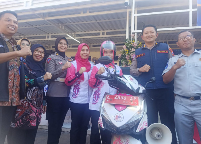 Samsat Surabaya Barat Luncurkan Program Mahameru Walk-Thru, Mempercepat Pemutihan Pajak Kendaraan Bermotor
