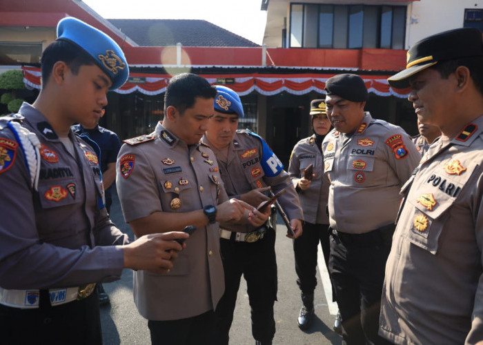 Tak Ada Ampun! Sipropam Polres Jember Sisir Ponsel Personel, Bersihkan ‘Virus’ Judol dari Korps Bhayangkara