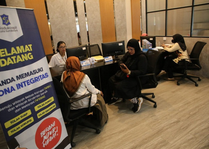 Layanan Publik terhadap  8.178 Warga Surabaya Terblokir Akibat Nunggak Nafkahi Anak dan Istri