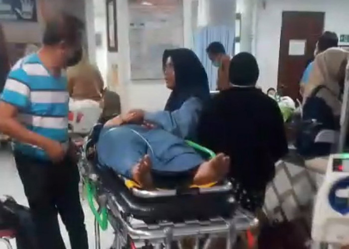 Dinkes Sidoarjo Gerak Cepat Tangani Ratusan Santri Diduga Keracunan MBG