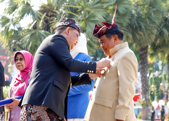 HUT ke-79 Pemprov Jatim, Pj Gubernur Tegaskan Posisi Strategis Jatim sebagai Gerbang Nusantara Baru