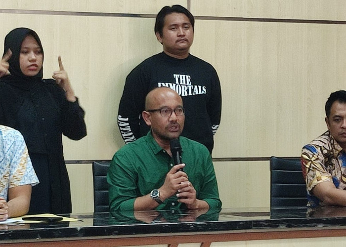 Rektor UINSA Ungkap Korban Seorang Aktivis dan Pekerja Keras