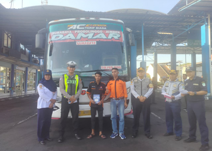Antisipasi Kecelakaan Lalu Lintas, Satlantas Polres Lumajang Gelar Ramp Check Angkutan Pariwisata