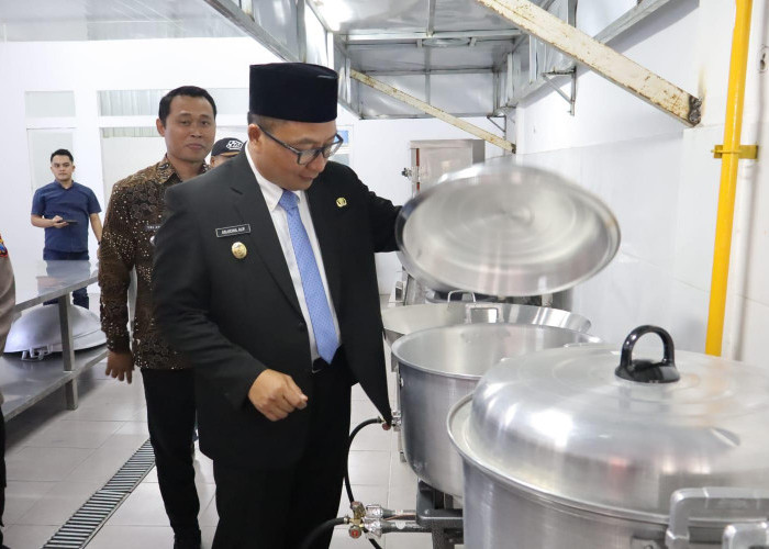 Pemkab Gresik Telah Jalankan Dapur MBG di 10 Titik, Wabup Alif: Target Kita 100 Titik