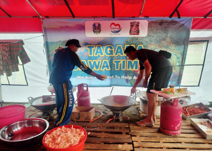 Layanan Dapur Umum Dinsos Jatim Tingkatkan Porsi Makanan Korban Bencana Alam Aceh