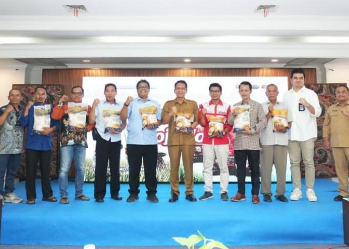 Pemkab Bojonegoro Luncurkan Beras Premium Rojo Nogo, Tingkatkan Kesejahteraan Petani