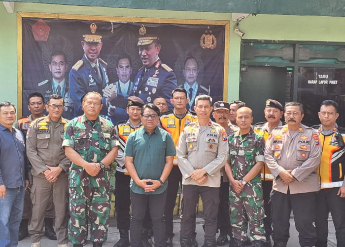 Polsek Sawahan Ucapkan Selamat HUT Ke-79 TNI