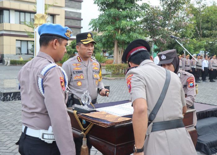 Kapolresta Sidoarjo Mutasi 5 Kapolsek 