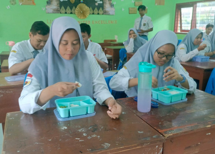 MBG di Kabupaten Pasuruan Mulai Diterapkan, Siswa Minta Sajiannya Beda Tiap Hari Agar Tak Bosan