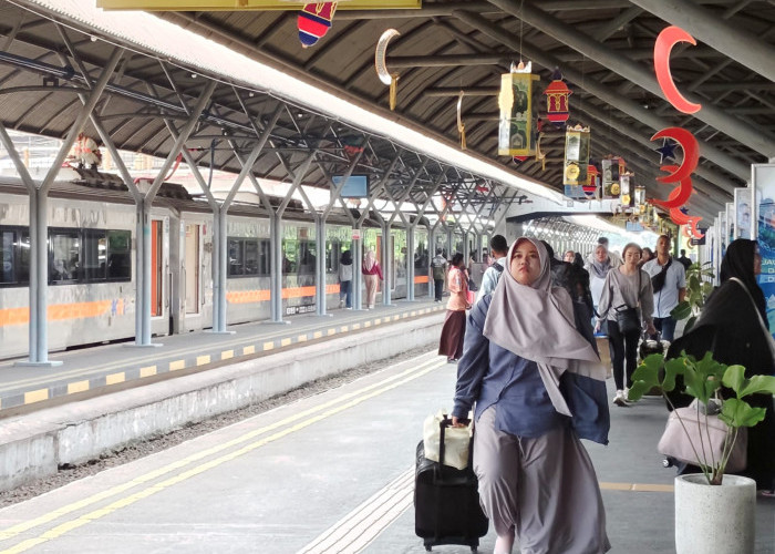Sepanjang 2025, Penumpang KAI Daop 8 Surabaya Tembus Lebih dari 6 Juta